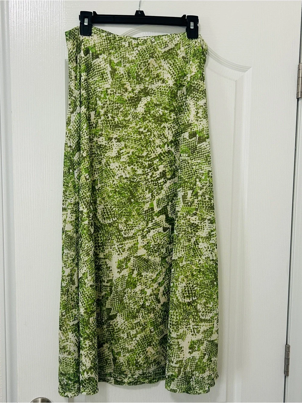 Steve Madden Green Patterned Maxi Skirt